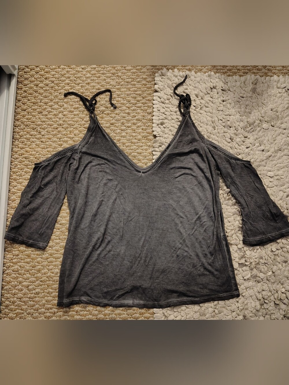 Cold-Shoulder V-Neck Top in Charcoal